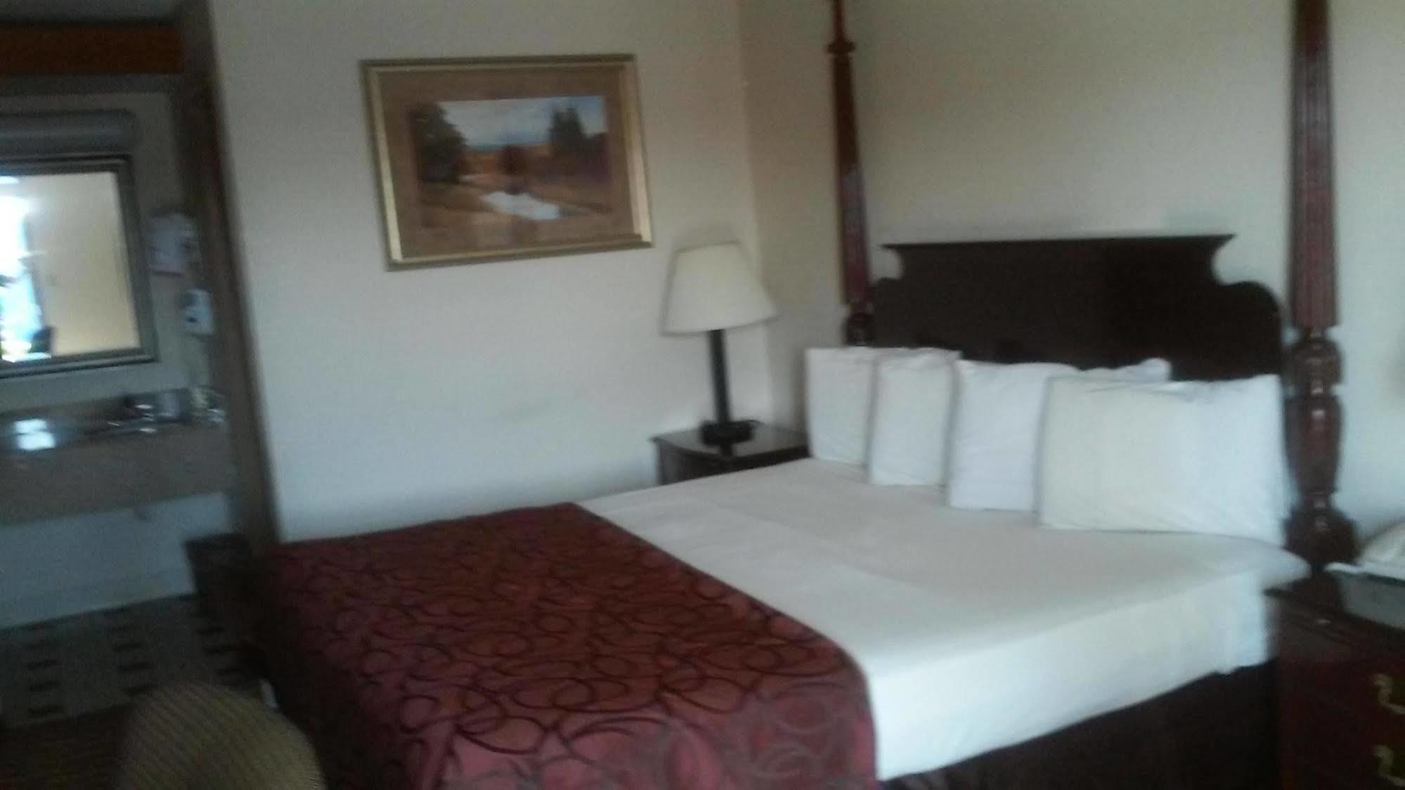 Economy Inn - Statesville Bagian luar foto